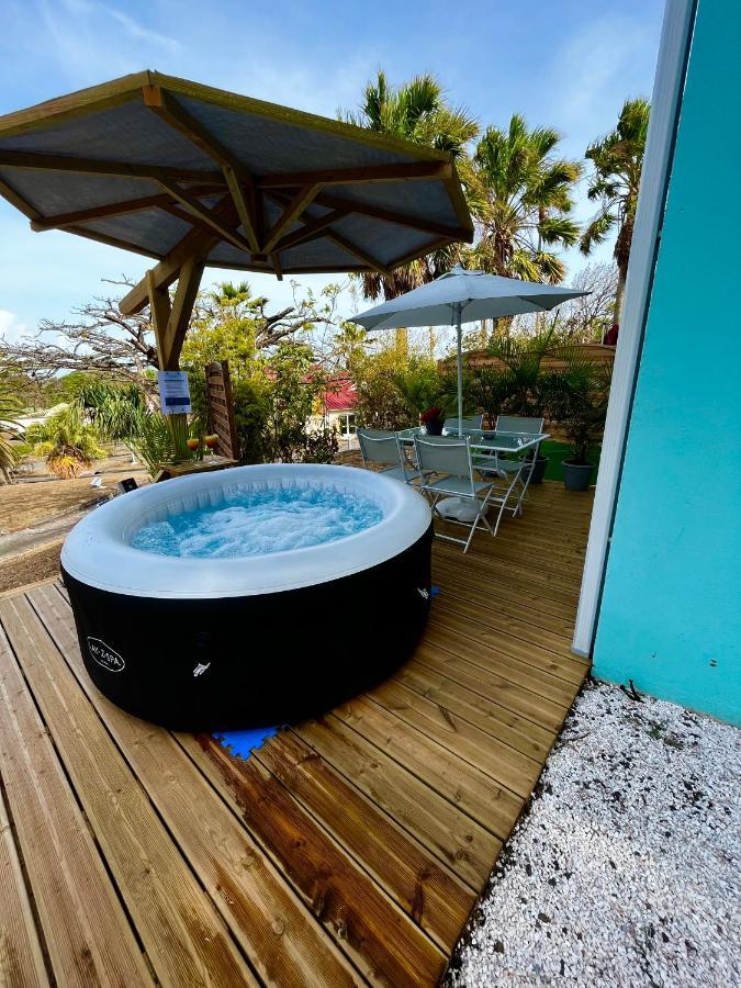 Nouveau Studio Chaleureux Avec Jacuzzi Prive & Piscine Le Diamant Exterior foto