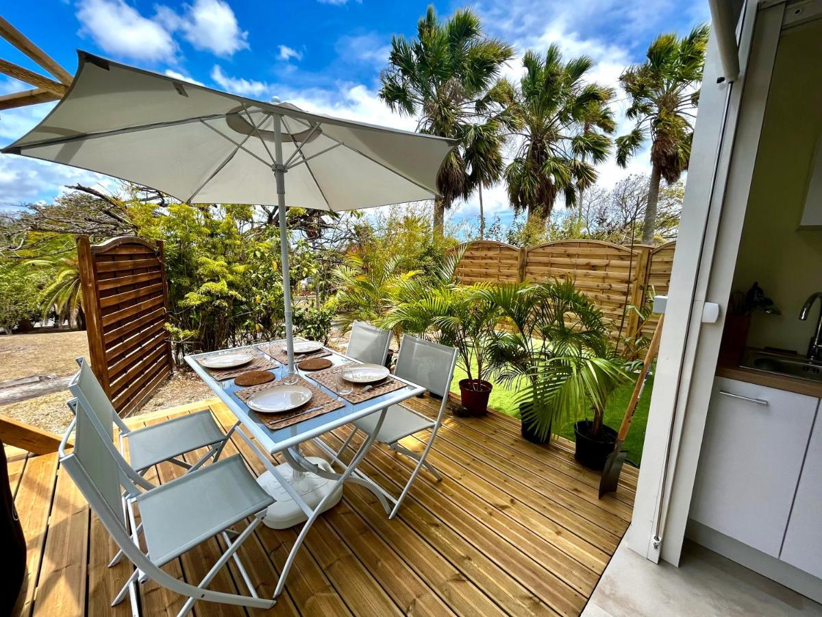 Nouveau Studio Chaleureux Avec Jacuzzi Prive & Piscine Le Diamant Exterior foto